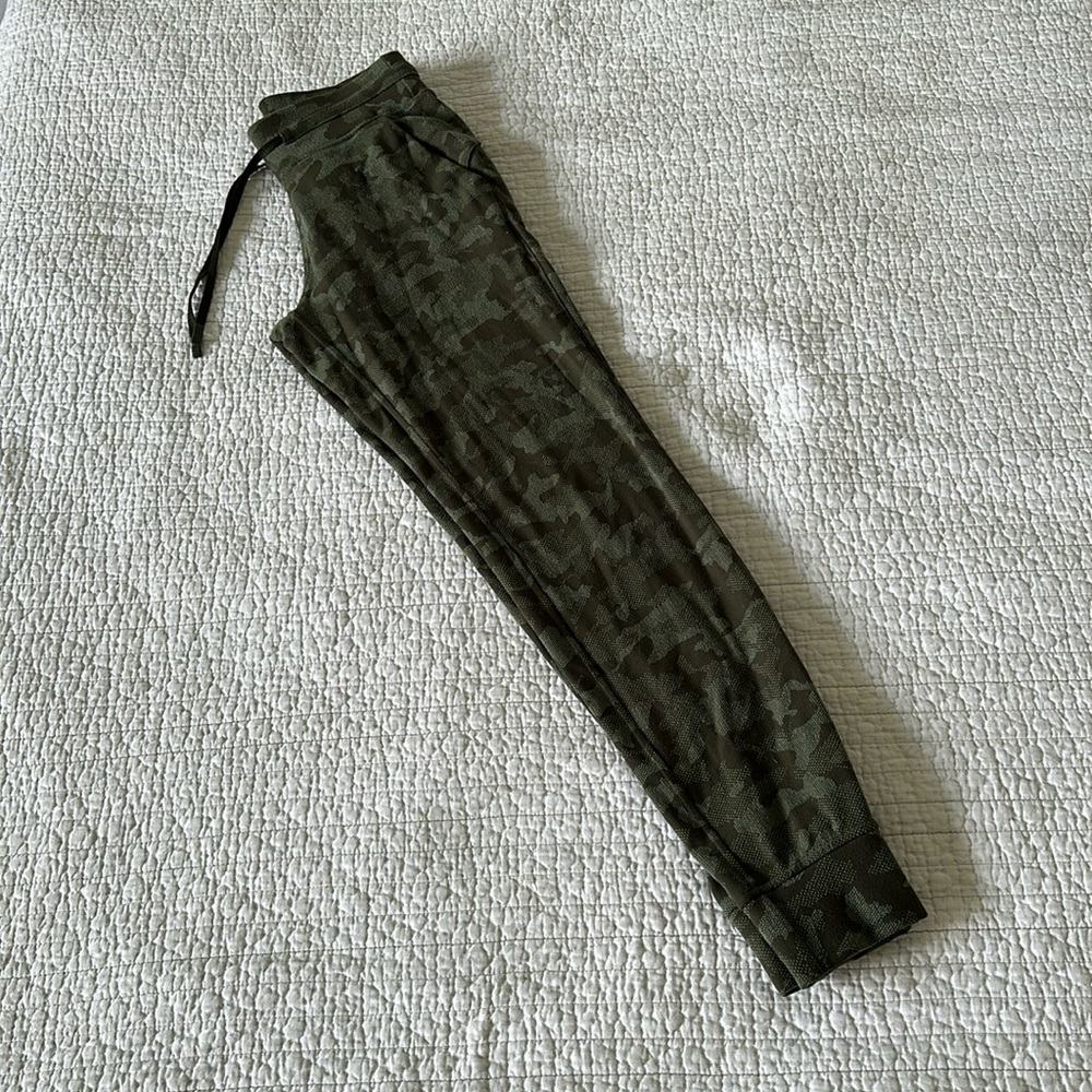 Joggers Lululemon 4